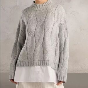 Gray Cable Knit Sweater with White Layered Hem Size XL Old Money Put-Together